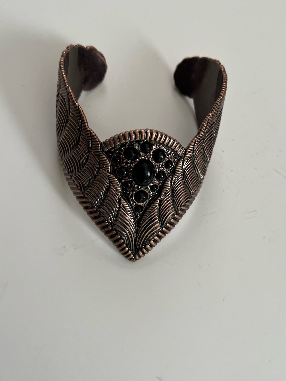 Vintage-Inspired Copper Cuff Bracelet with Black Stones